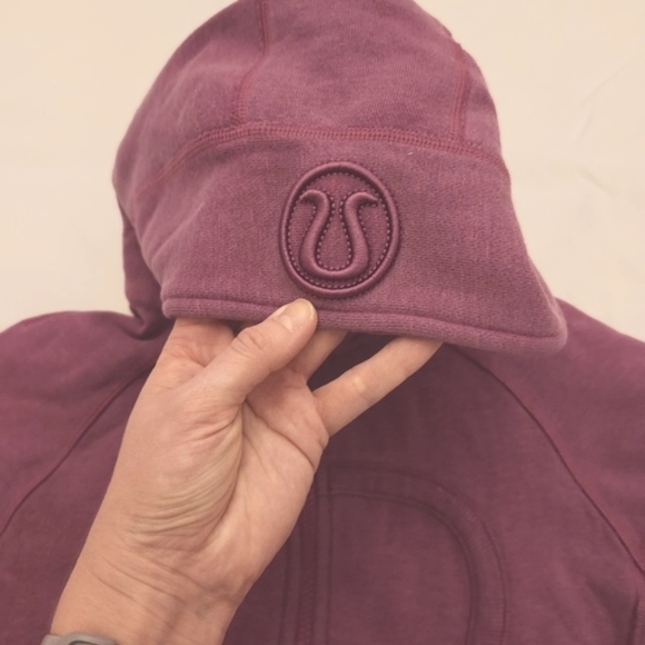 EUC Lululemon Athletica Scuba Full Zip Hoodie, Deep Purpe/Burgundy, Size 6 - Picture 9 of 9